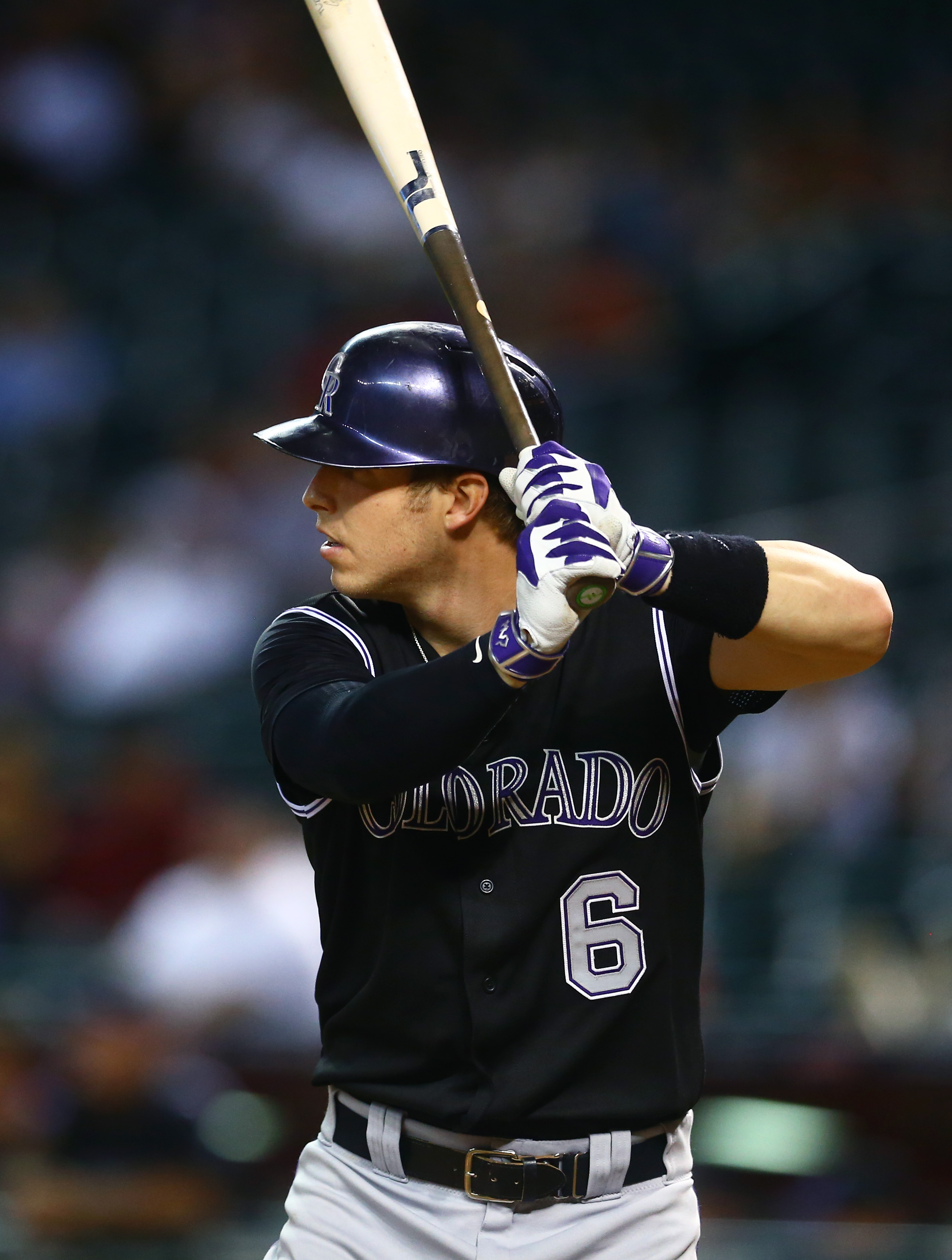 Tulo crushes a three-run homer to center 